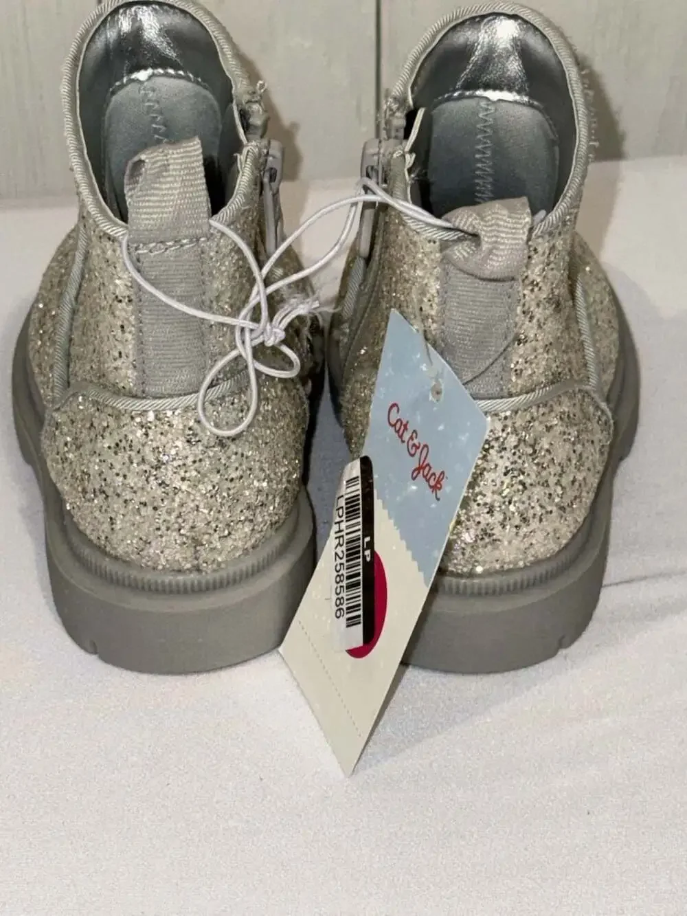 Cat & Jack Toddler Flora Chelsea Glitter Boots Silver Size 5